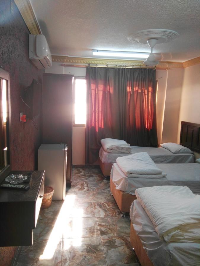 Sea Beach Hotel Aqaba Bagian luar foto