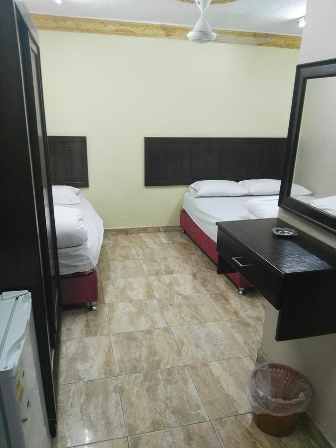 Sea Beach Hotel Aqaba Bagian luar foto
