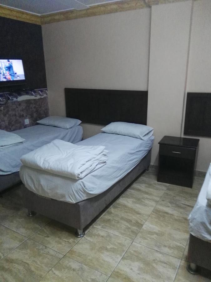 Sea Beach Hotel Aqaba Bagian luar foto